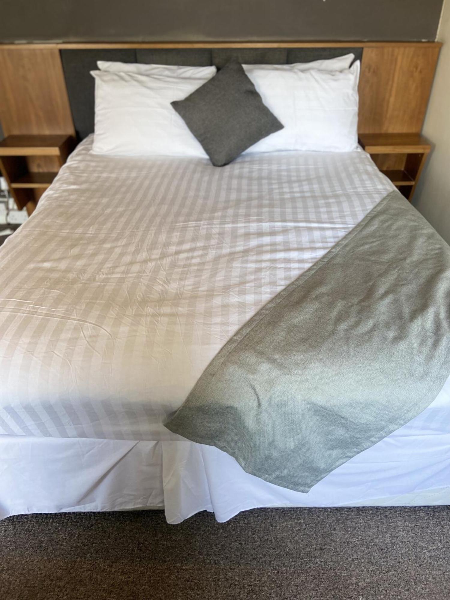 The Strathearn Hotel Dysart エクステリア 写真